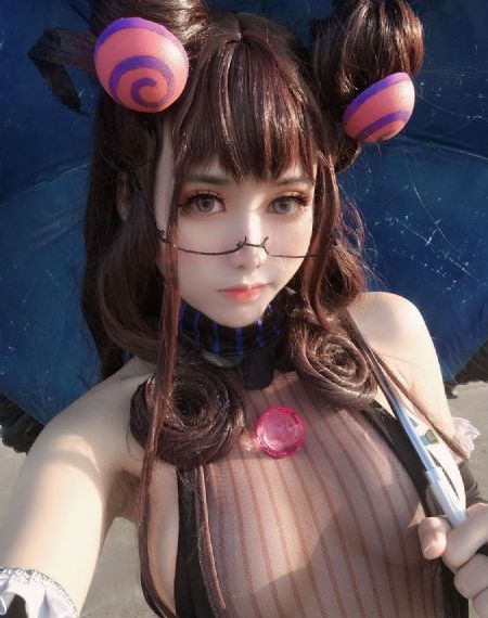 萨莎·格雷